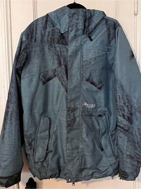 Volcom Snowboard Ski Jacket Mens Medium Slate Blue Black Acid Wash Printed Hoode